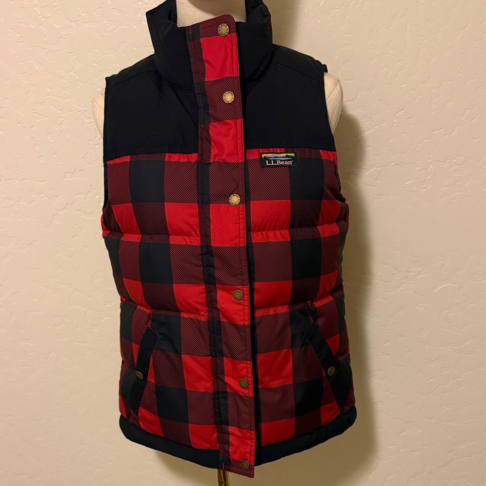 LL Bean Buffalo Check Down Vest - size XS